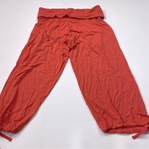 NEW Domyos Coral Fold Waist Cropped Casual Pants Size Medium Super Soft